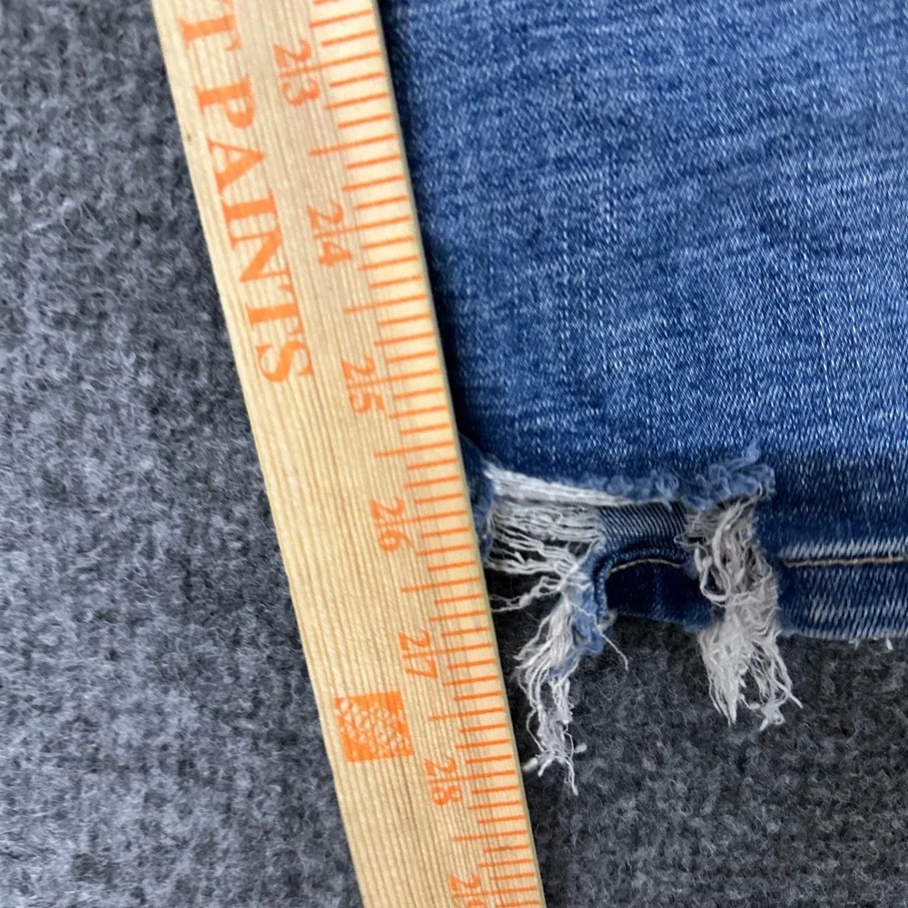 BKE Jeans Womens Size 26 Billie Slim Fit High Rise Distressed Blue Denim Frayed